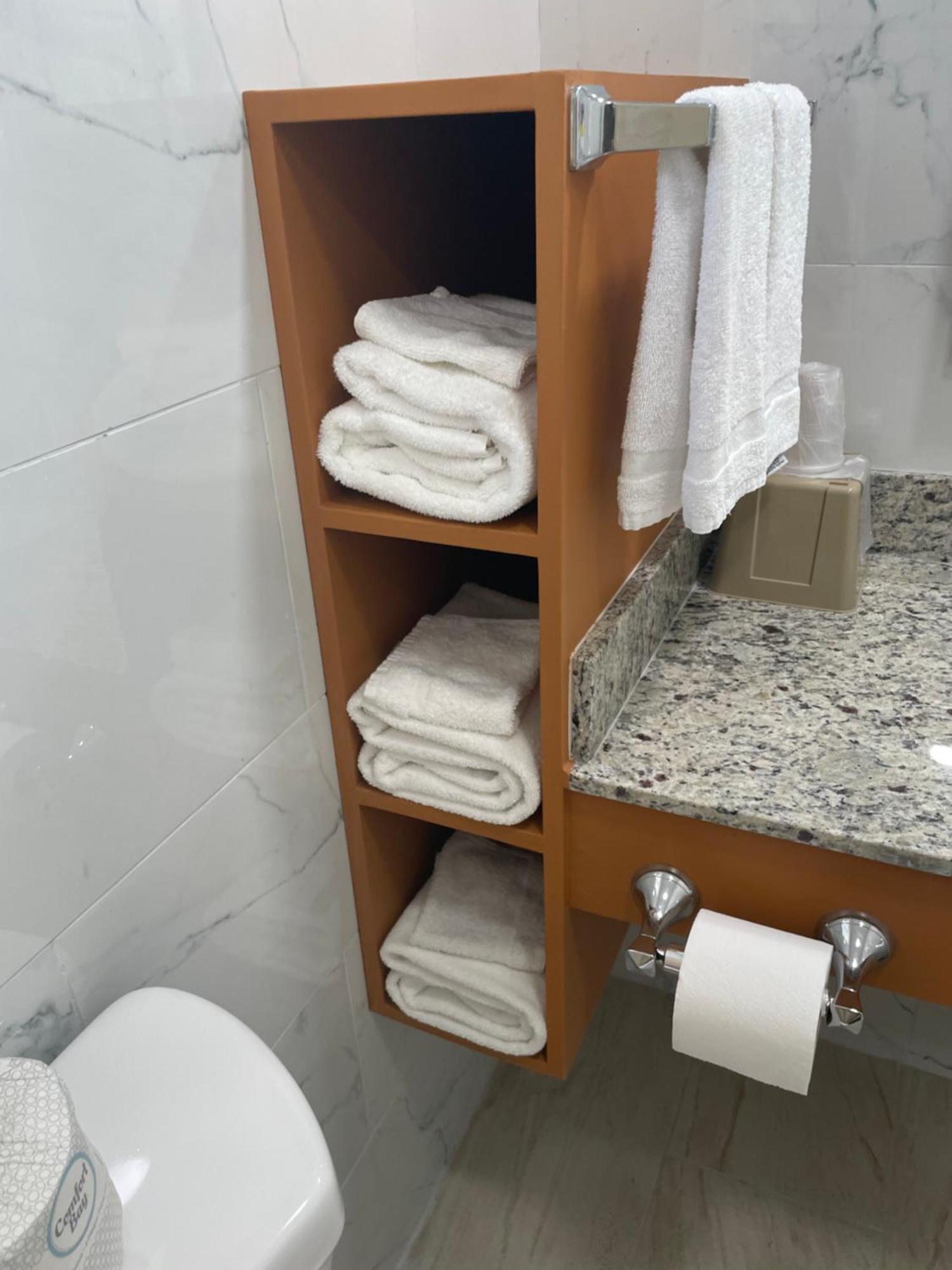 The Springwater Inn Ιθάκη Εξωτερικό φωτογραφία