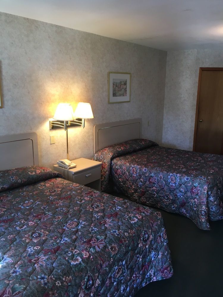 The Springwater Inn Ιθάκη Εξωτερικό φωτογραφία