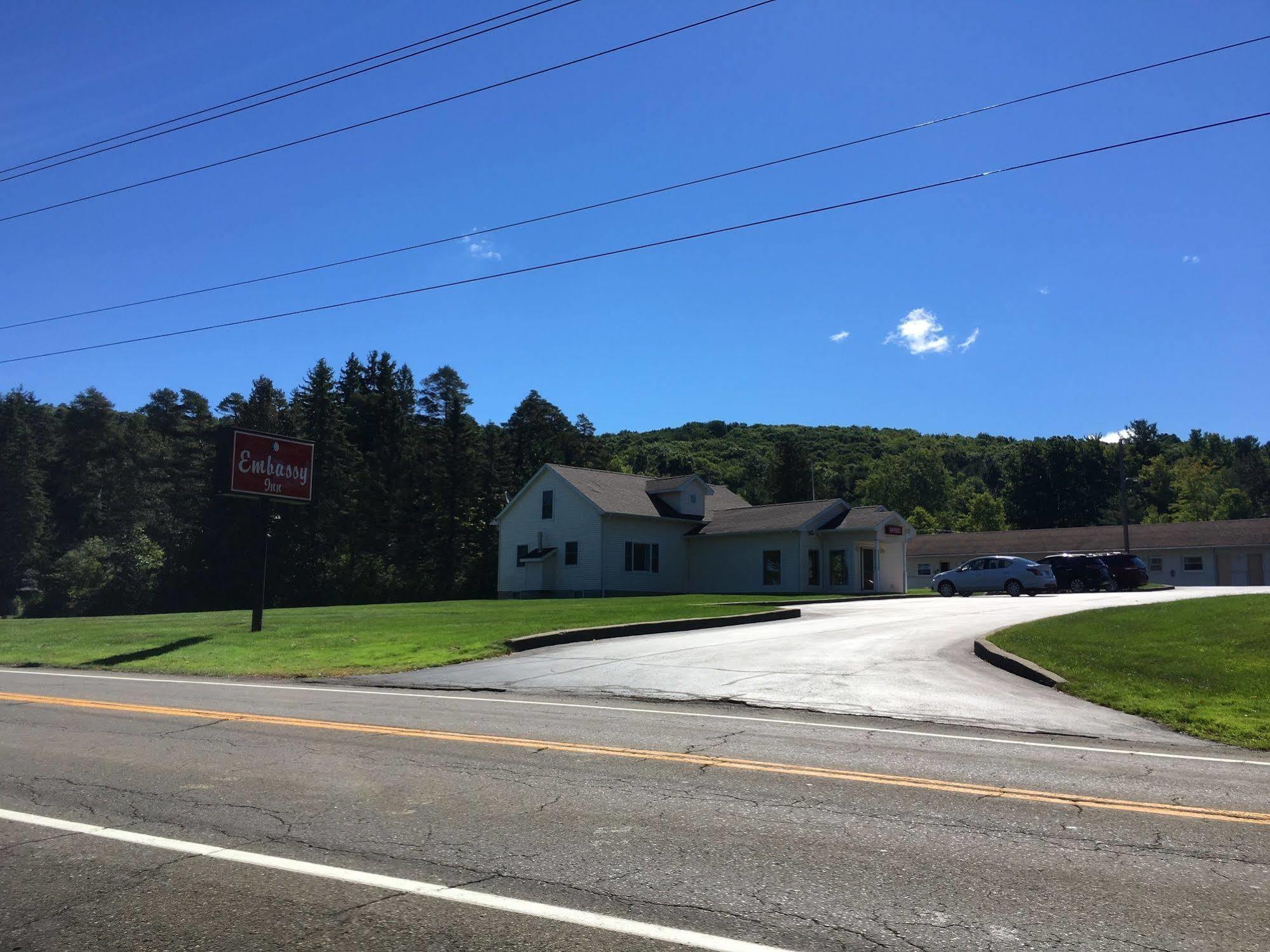 The Springwater Inn Ιθάκη Εξωτερικό φωτογραφία